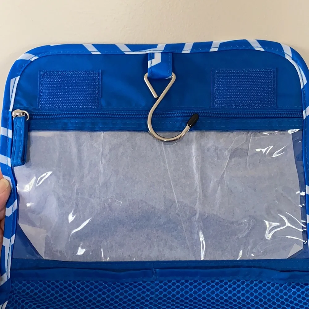 Travel Valet Cosmetics Case